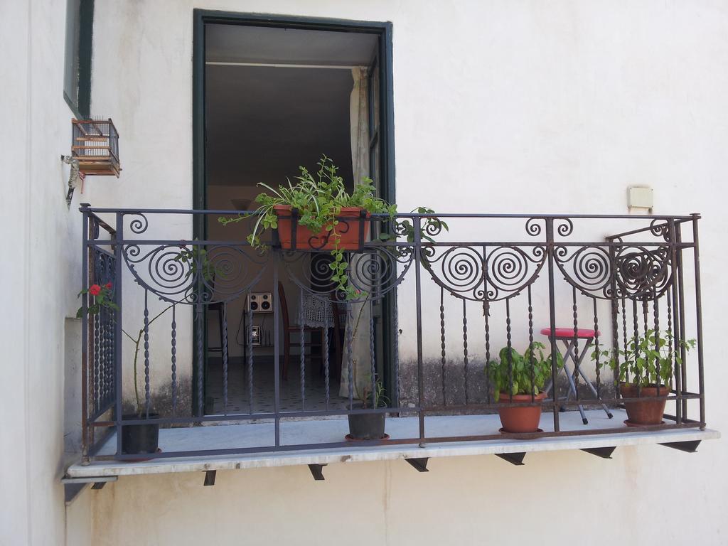 Casa Vacanze Flavia باليرمو المظهر الخارجي الصورة